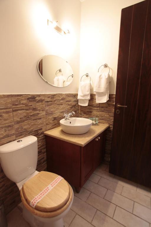 Efharis Filoxenon Apartman Feneósz Szoba fotó